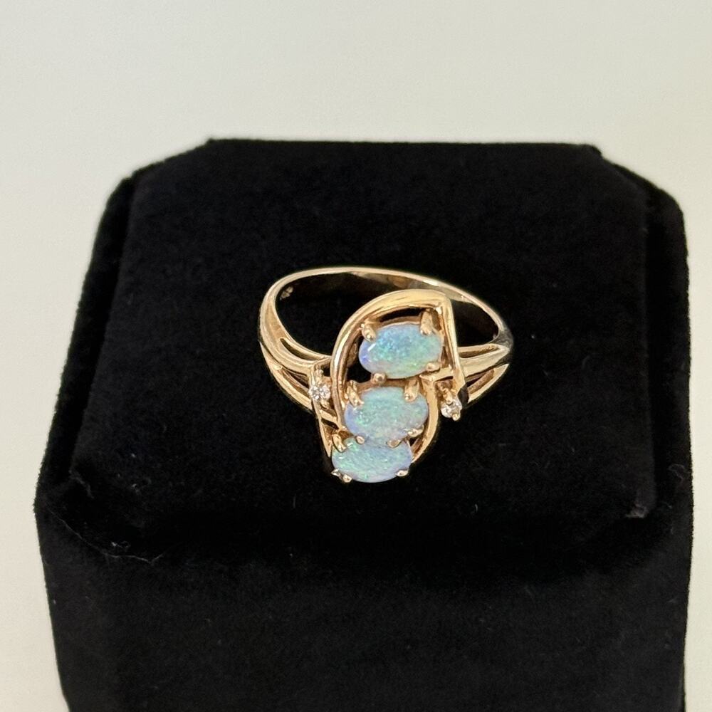 14K Yellow Gold Fire Opal 3 Stone Diamond Band Ring Size 6 - Picture 3 of 16